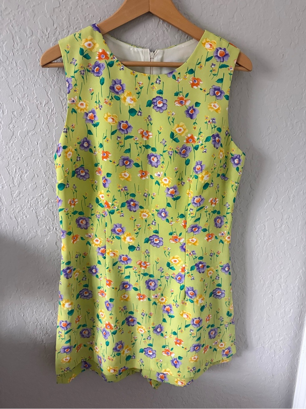 Sleeveless Floral Shift Dress in Lime Green Vintage Elegant Mini Dress Skort